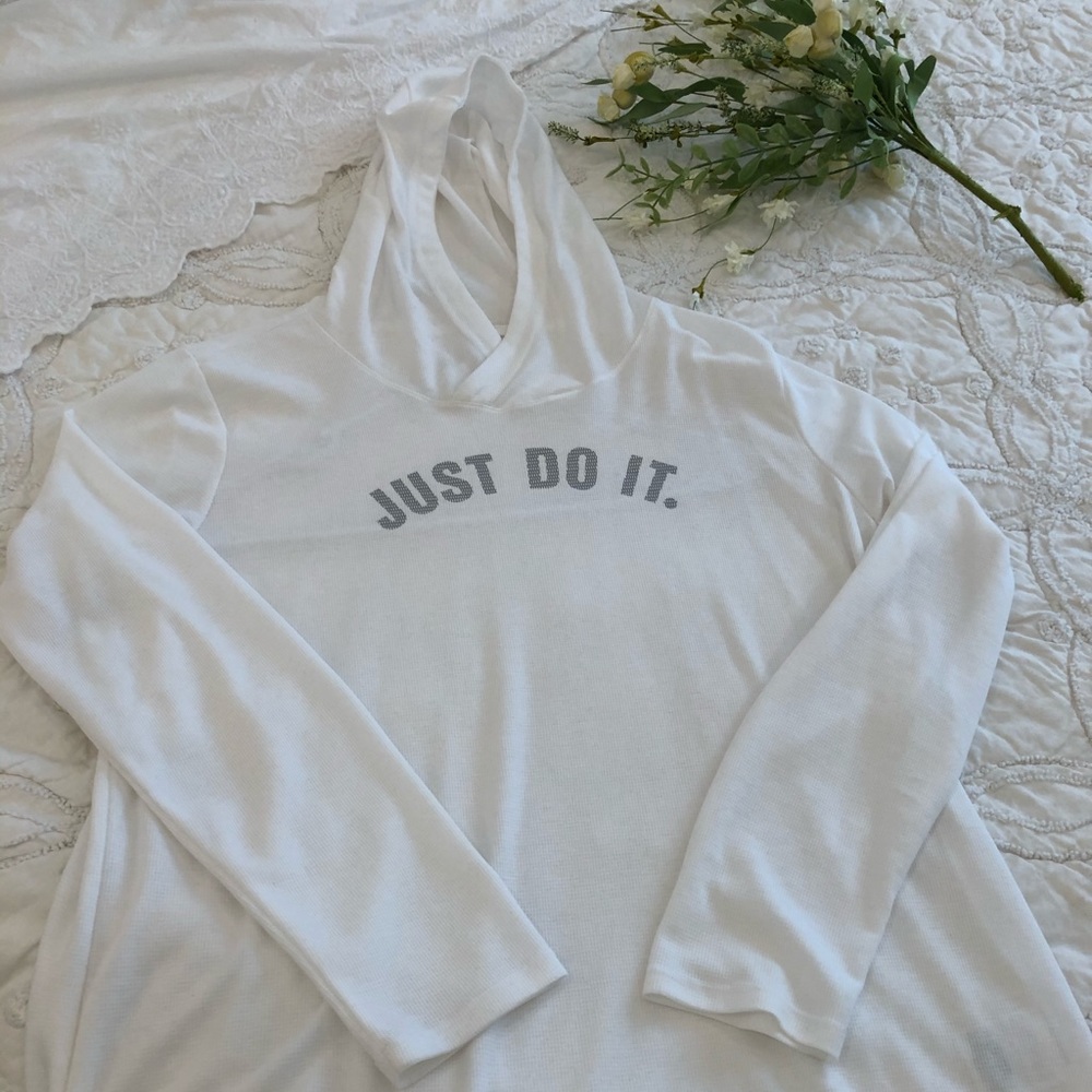 Lightweight hoodie